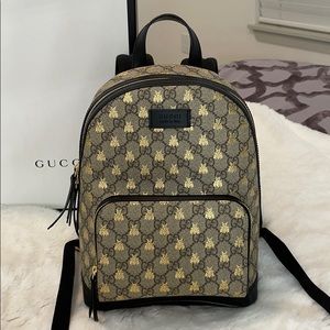 GUCCI Bee Supreme Canvas Backpack